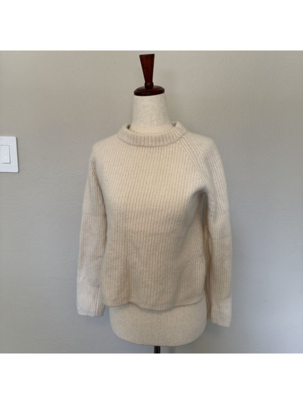 Quince 100% Mongolian Cashmere Fisherman Crewneck Sweater Cream White Small S
